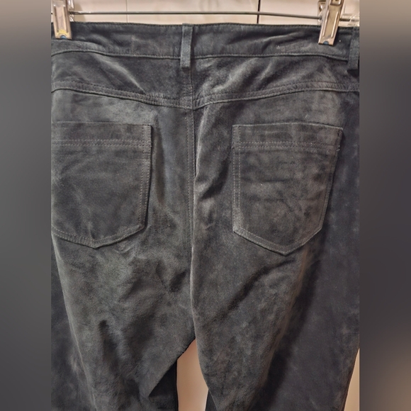 Danier suede pants - Picture 9 of 12